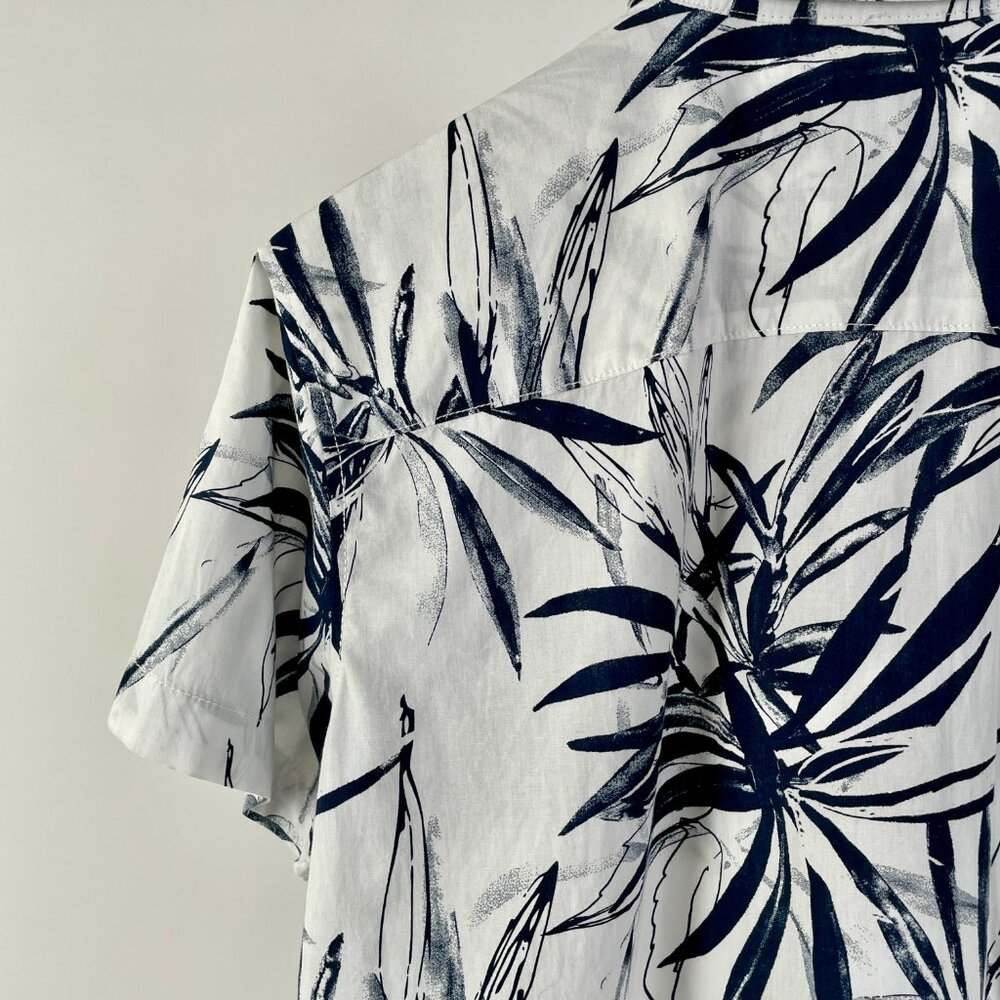 Jack & Jones Tropical Print Short Sleeve Shirt, Navy/White, Size S - Picture 5 of 7